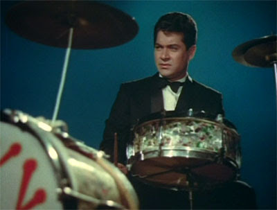 Image result for salim khan in teesri manzil